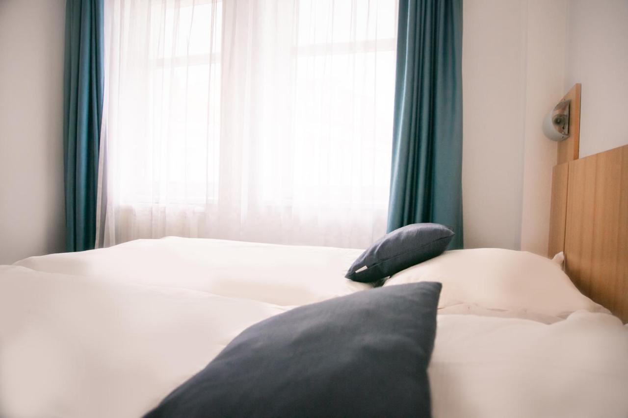 Penzion Hotelu Central Dvůr Králové nad Labem Exteriör bild